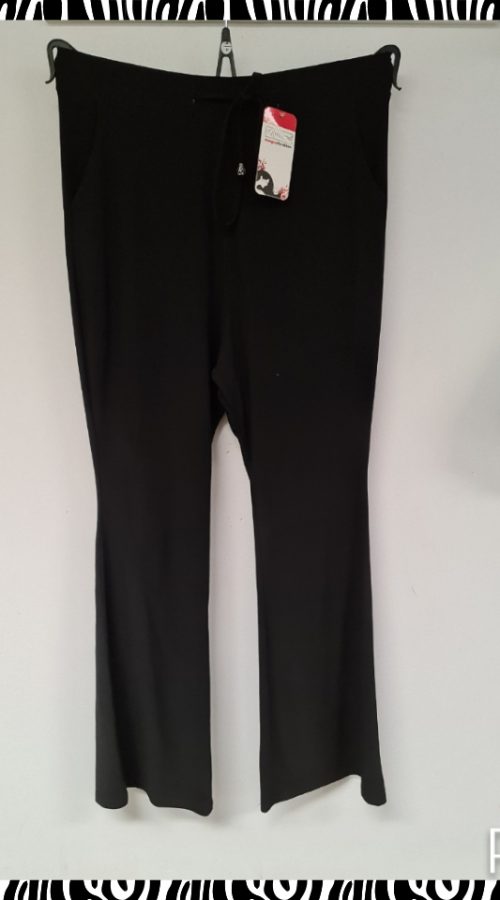 Magna d 2403 wijde pijp 001 black